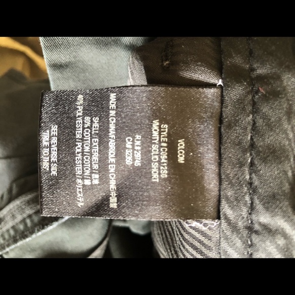 Volcom boy’s shorts. Sz 29/18 - Picture 6 of 6